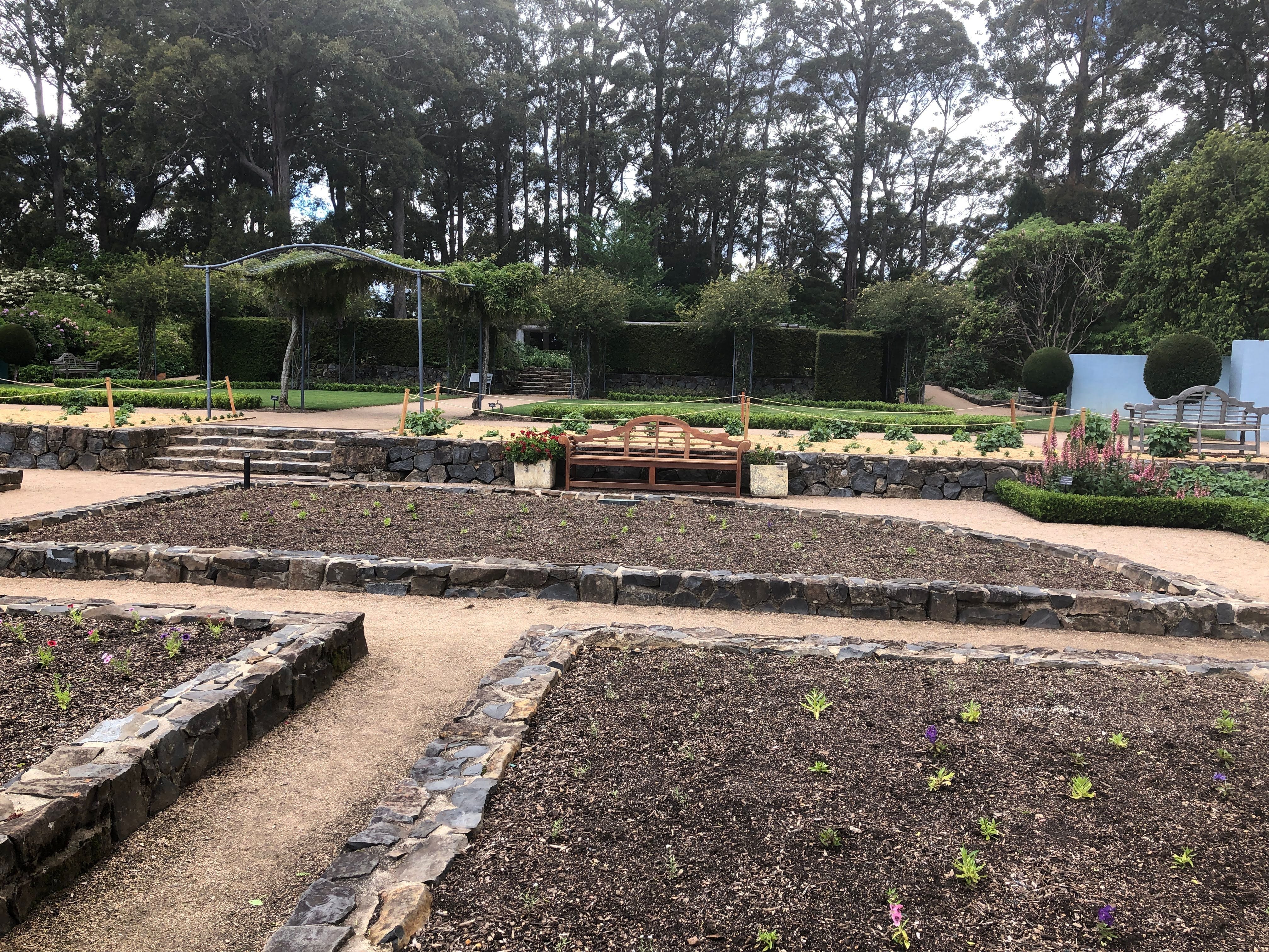 Mount Tomah Botanical Gardens Image -5be809e182be4